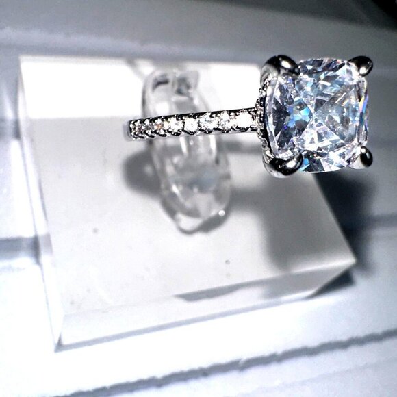 Cubic Zirconia Ring Sterling Silver plated Engagement Ring - Picture 3 of 12